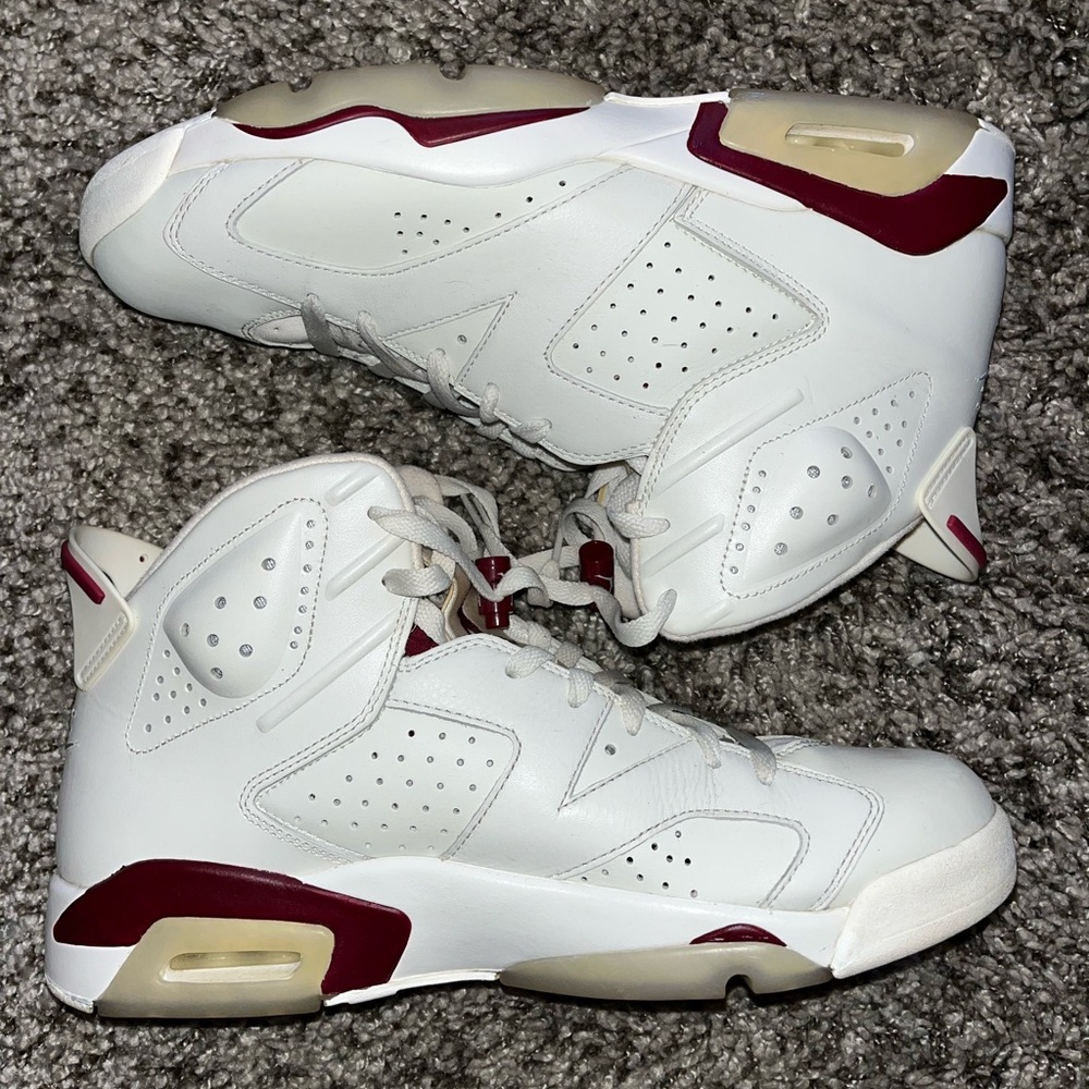 Maroon Jordan Retro 6’s